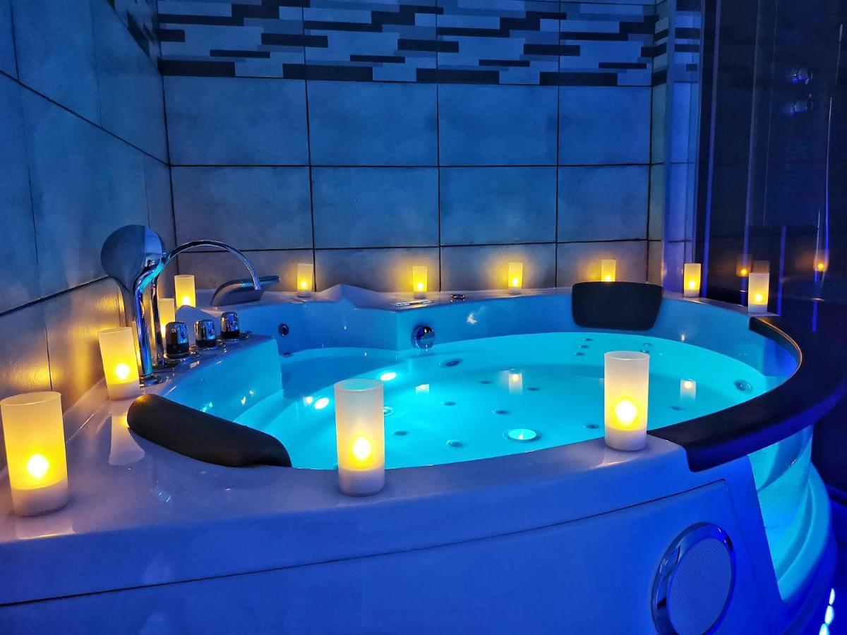 ☆ Ours & Spa ☆ Cosy ☆ Magic ☆ Locbnb ☆ Бар Екстериор снимка